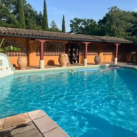 L'hacienda 3*